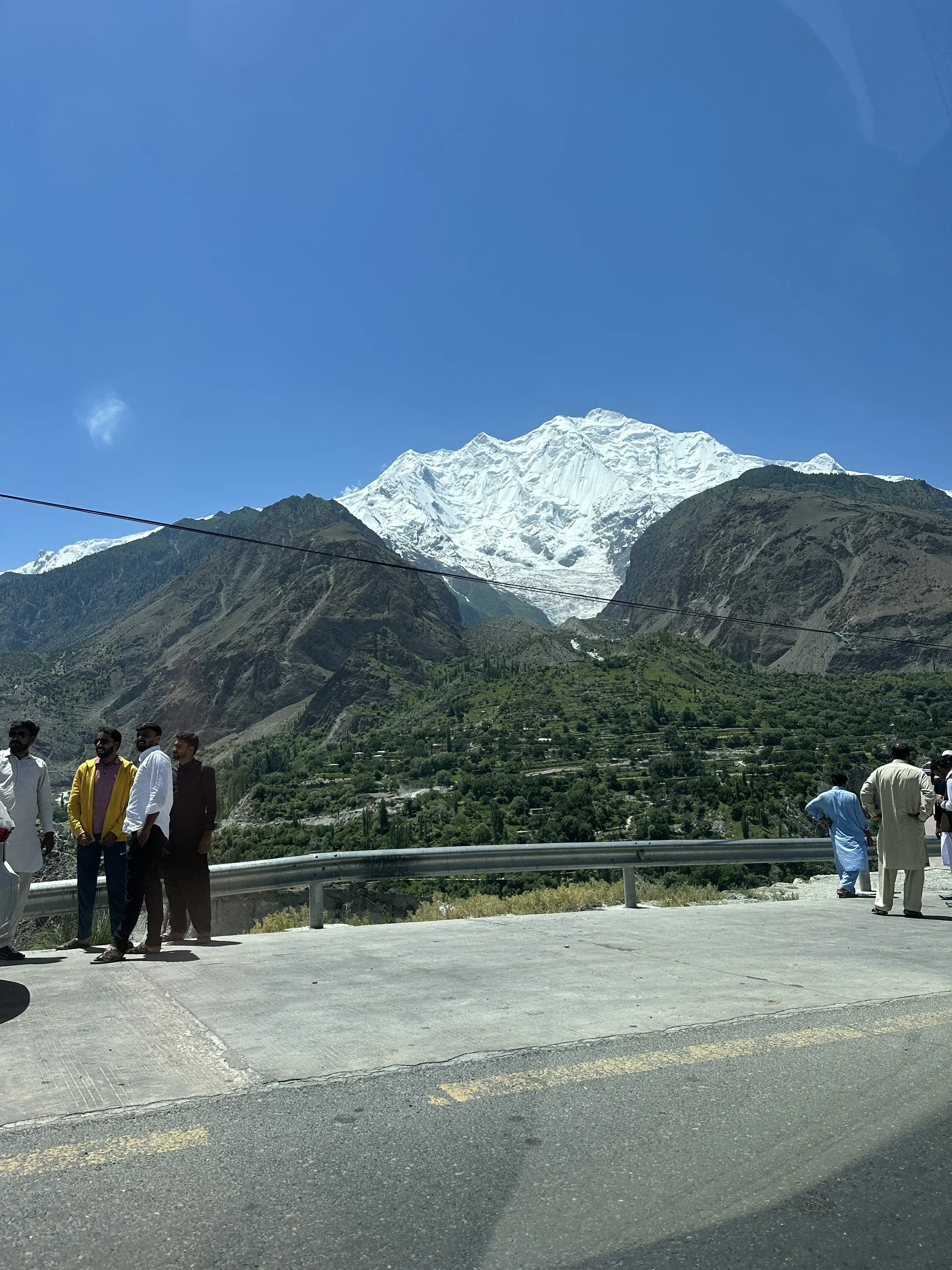 Rakaposhi Roadside